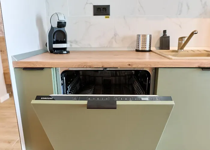 Cornelia Seaview Spa&pool In Infinity Apartment *