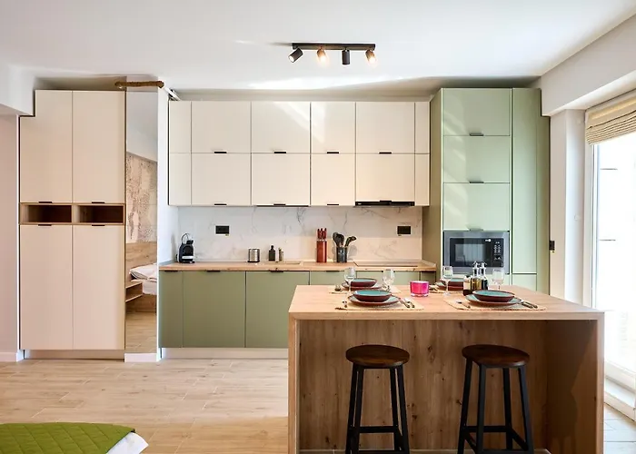 Cornelia Seaview Spa&pool In Infinity Mamaia