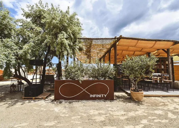 Cornelia Seaview Spa&pool In Infinity