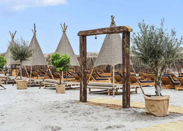 Cornelia Seaview Spa&pool In Infinity *