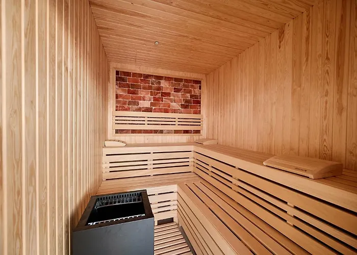 Cornelia Seaview Spa&pool In Infinity Apartment